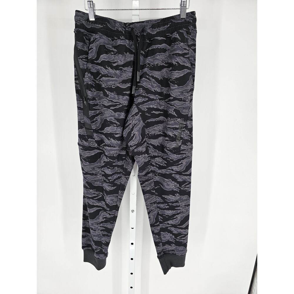 Virus Mens Sz S Athletic Jogger Pants Black Gray Print